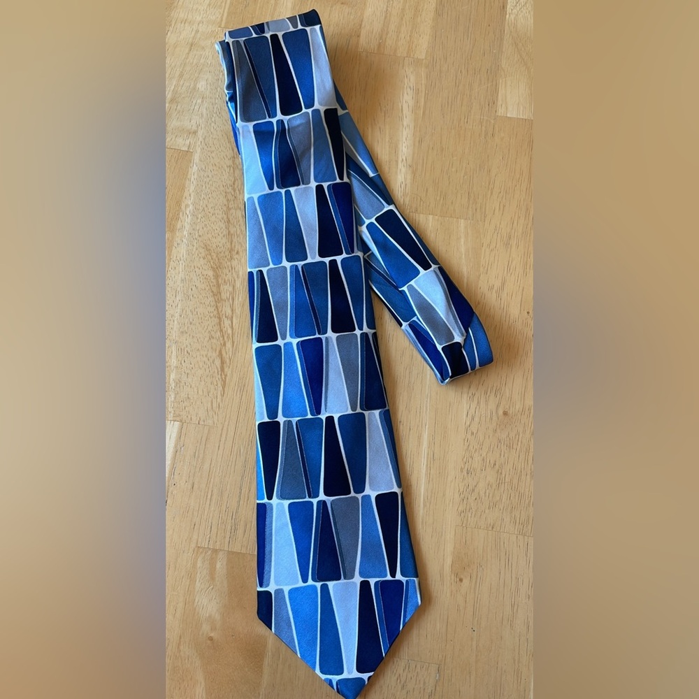 Murano Blue Geometric Tie